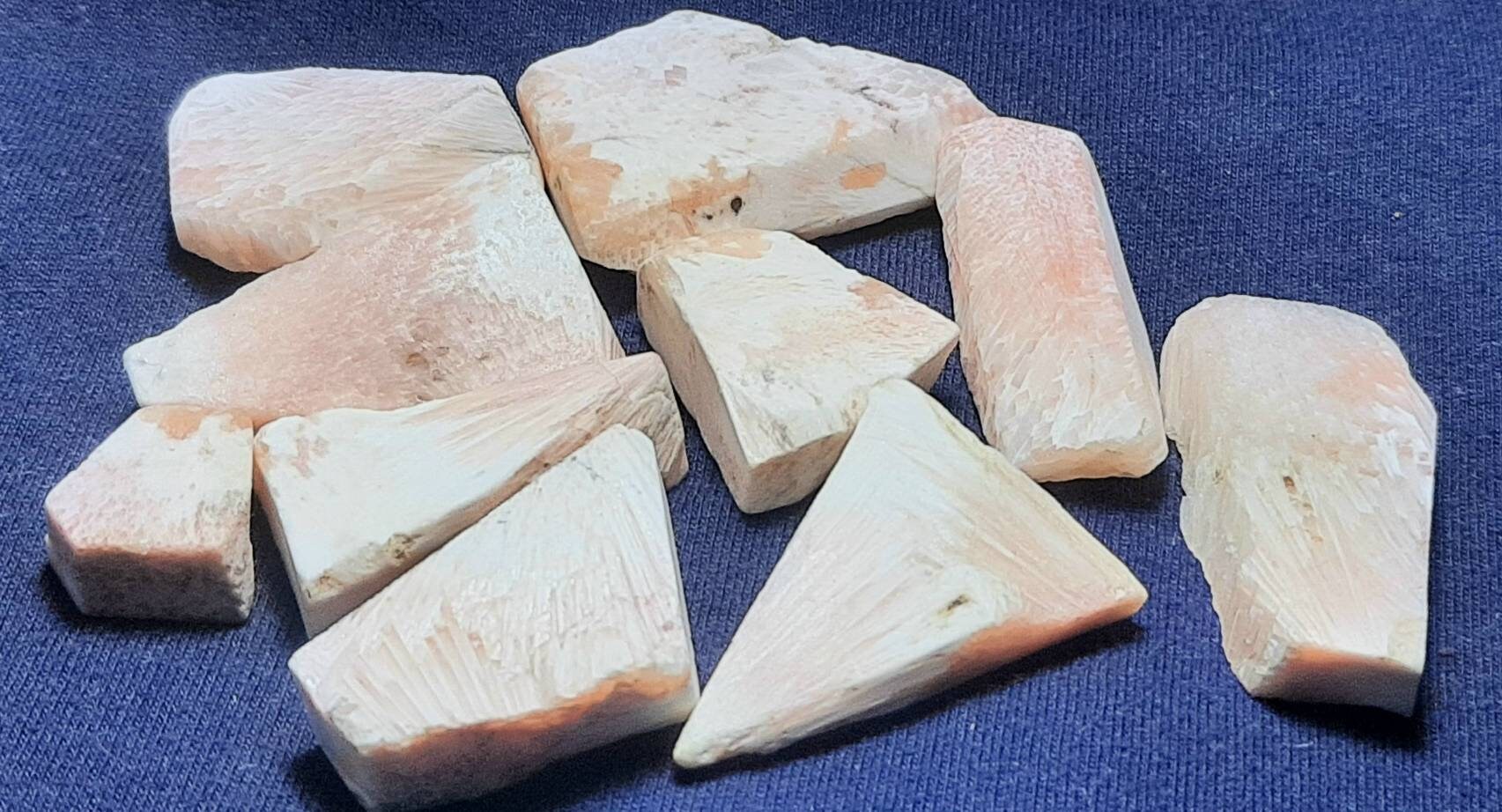 Natural Scolecite Gemstone: Unpolished Rough Slices & Specimens