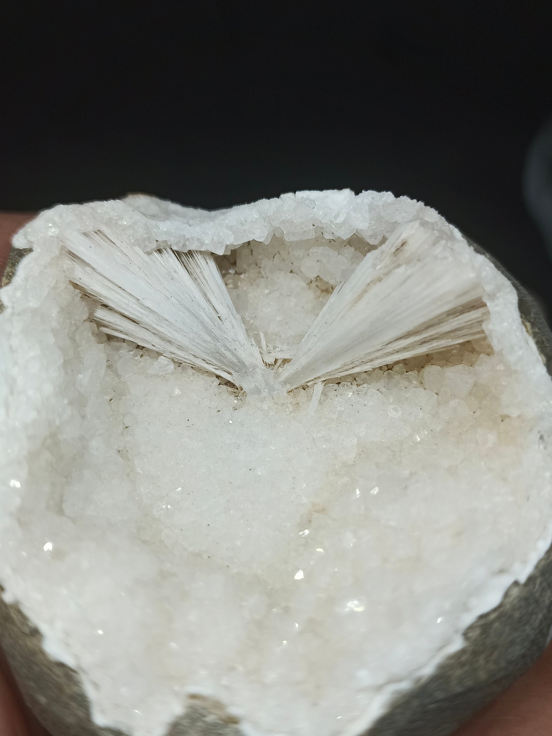 Natural Scolecite & Quartz Geode Cluster: Display Piece Natural Scolecite & Quartz Geode Cluster: Display Piece