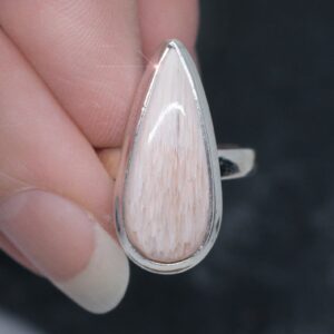 Peaches & Cream - Peach Scolecite Gemstone Sterling Silver Ring Size 7.5