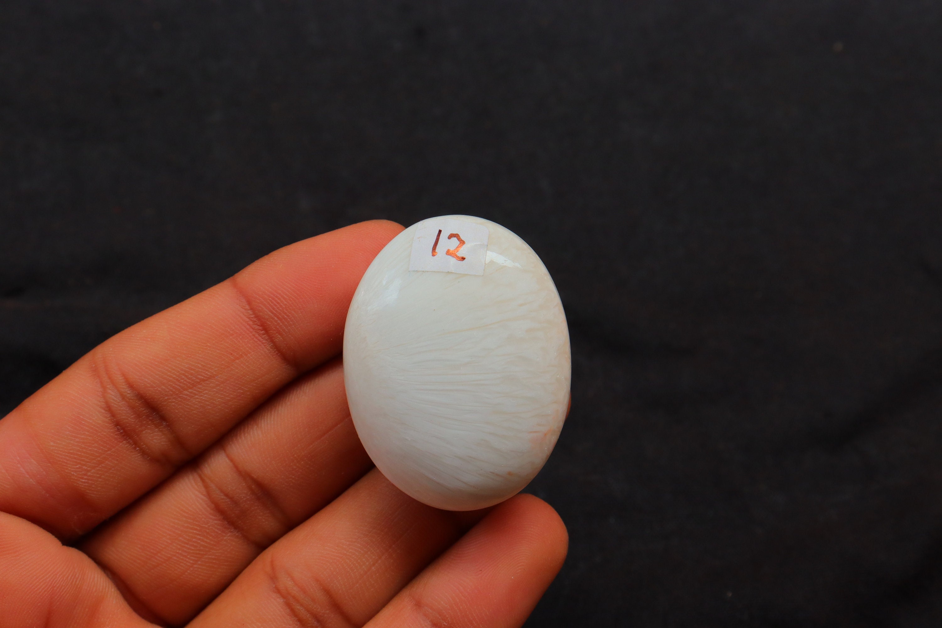 Small Size Scolecite Palm Stone, Scolecite Piece, Scolecite Palmstone Scolecite Stone, Calming Stone Meditation Stone, Scolecite Heart Stone