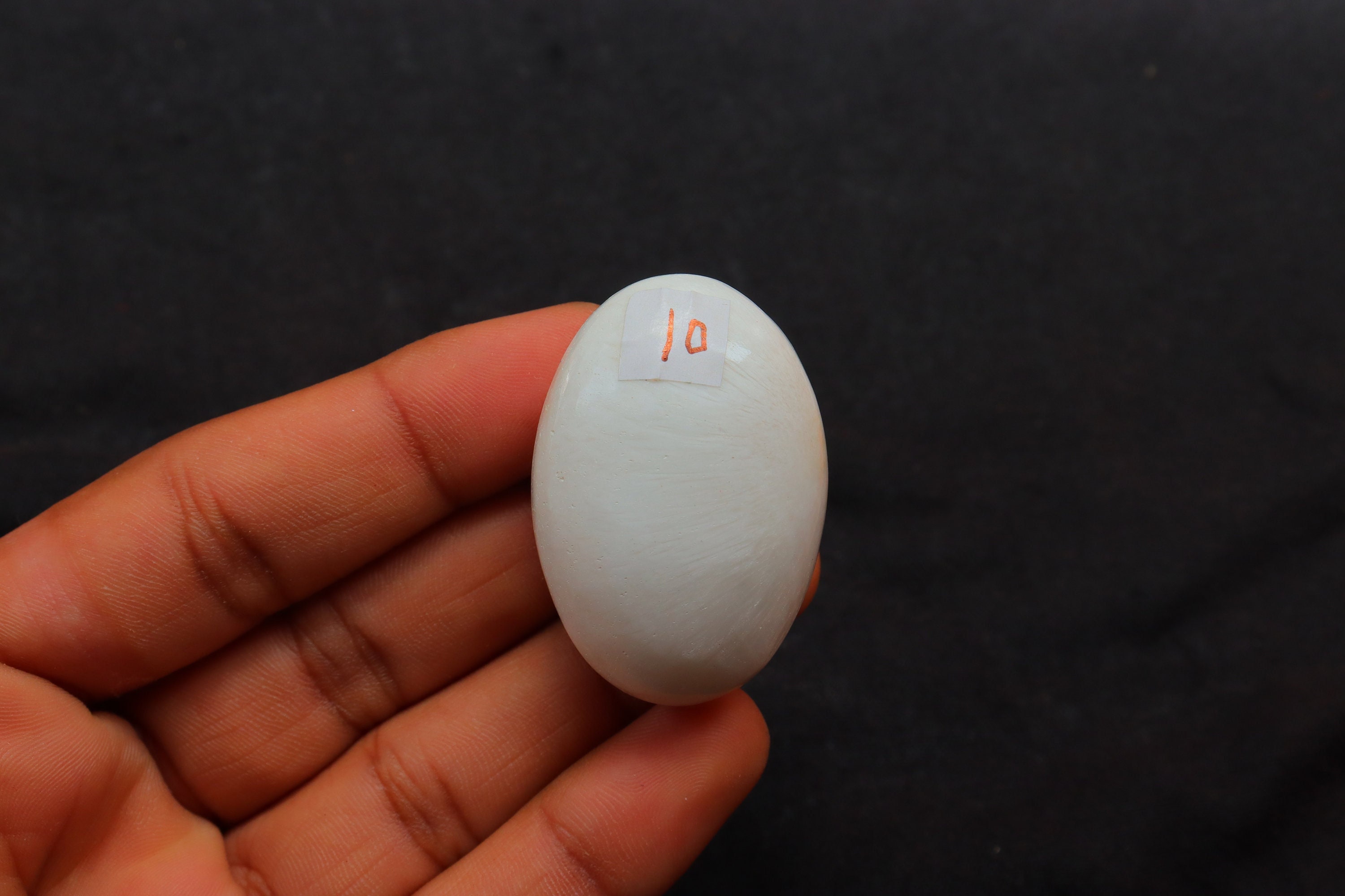Small Size Scolecite Palm Stone, Scolecite Piece, Scolecite Palmstone Scolecite Stone, Calming Stone Meditation Stone, Scolecite Heart Stone