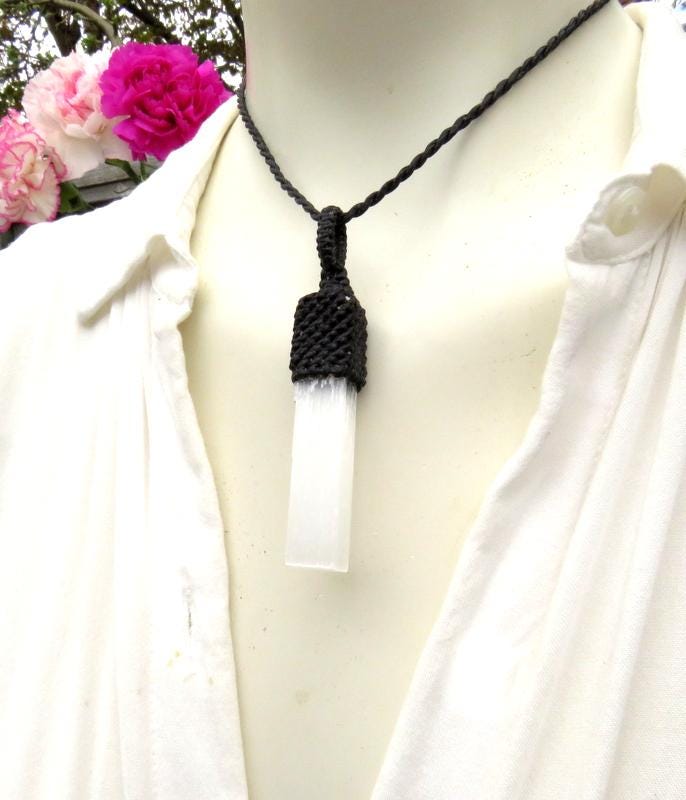 Gifts For Her, Magical Selenite Crystal Necklace, Selenite Crystal, White Crystal, Healing Crystal Necklace, Angel Necklace, Boho Beauty