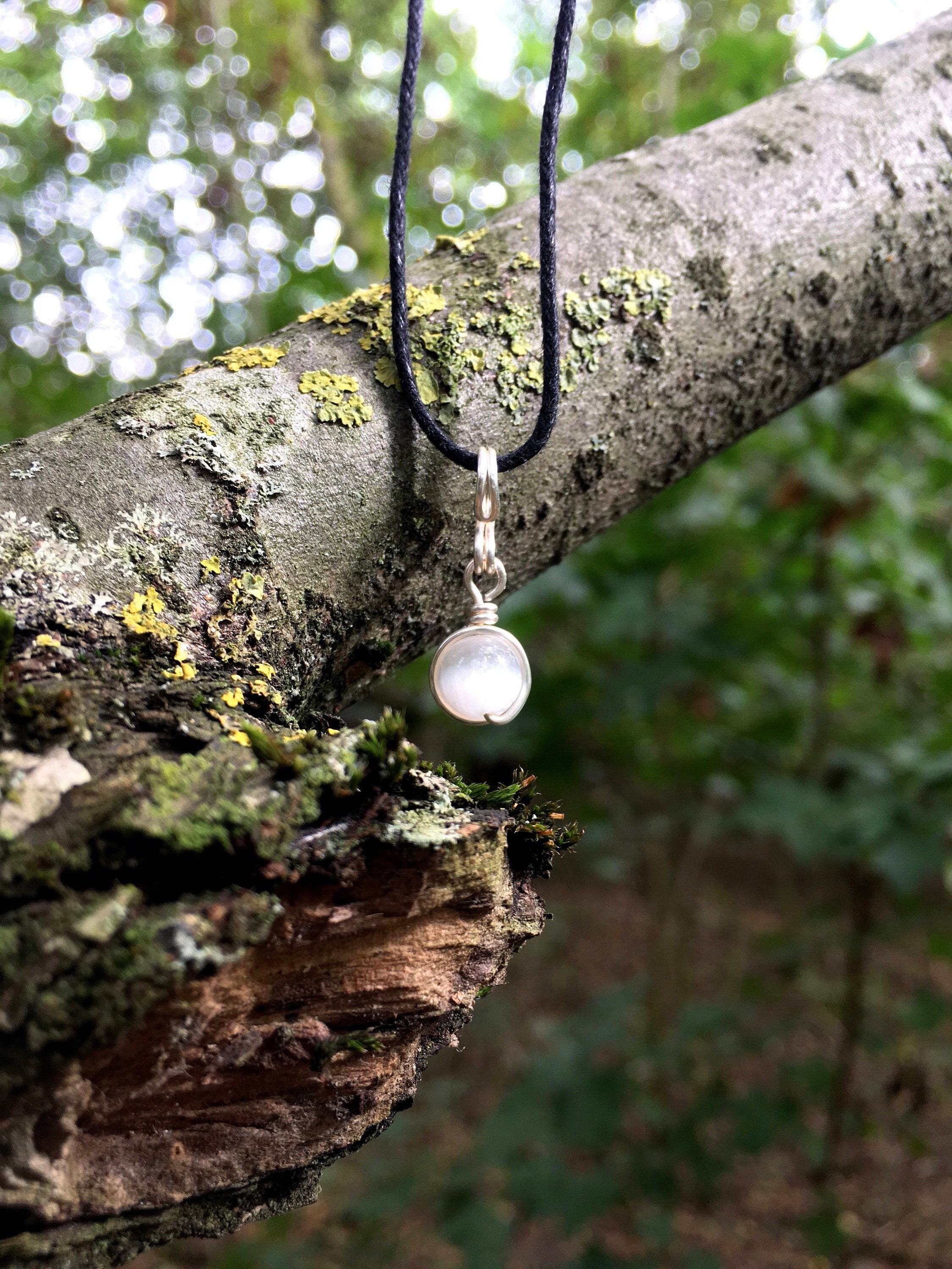 Minimalist Selenite Necklace, Jewellery, Satin Spar Jewelry