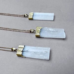Raw Selenite Necklace, Large Selenite Layering Necklace, Gold White Pendant Necklace, Gift For Women For Man, Selenite Crystal Jewelry