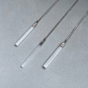 Selenite Silver Necklace, Raw Selenite Pendant, Natural Selenite Stick Pendant Necklace, Layering Necklace, Raw Selenite Crystals Pendant