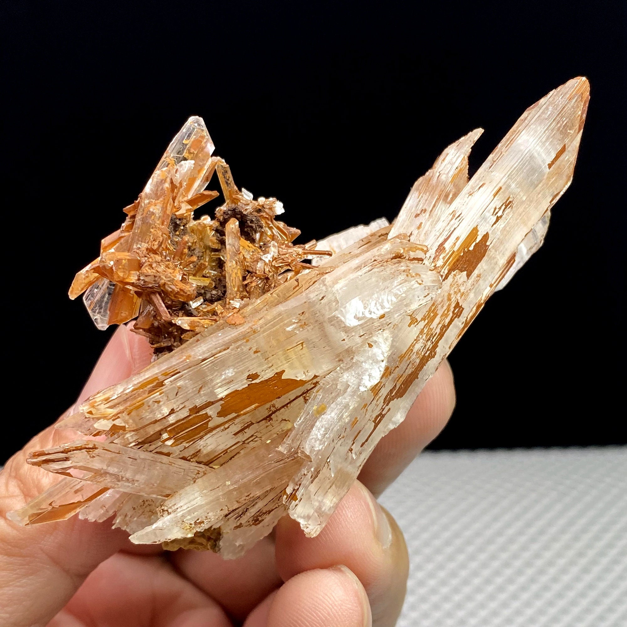 Natural Raw Selenite Crystal,rare Natural Rough Selenite Cluster,raw Crystal Specimen,guizhou,china,reiki Healing,meditation Crystal Gift