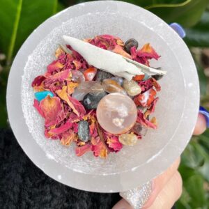 Selenite Bowl, Selenite, Qty. 1