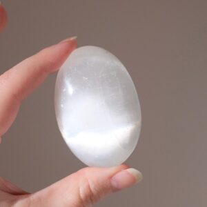 Flashy Satin Spar Palm | Selenite Palmstone Flashy Satin Spar Palm | Selenite Palmstone
