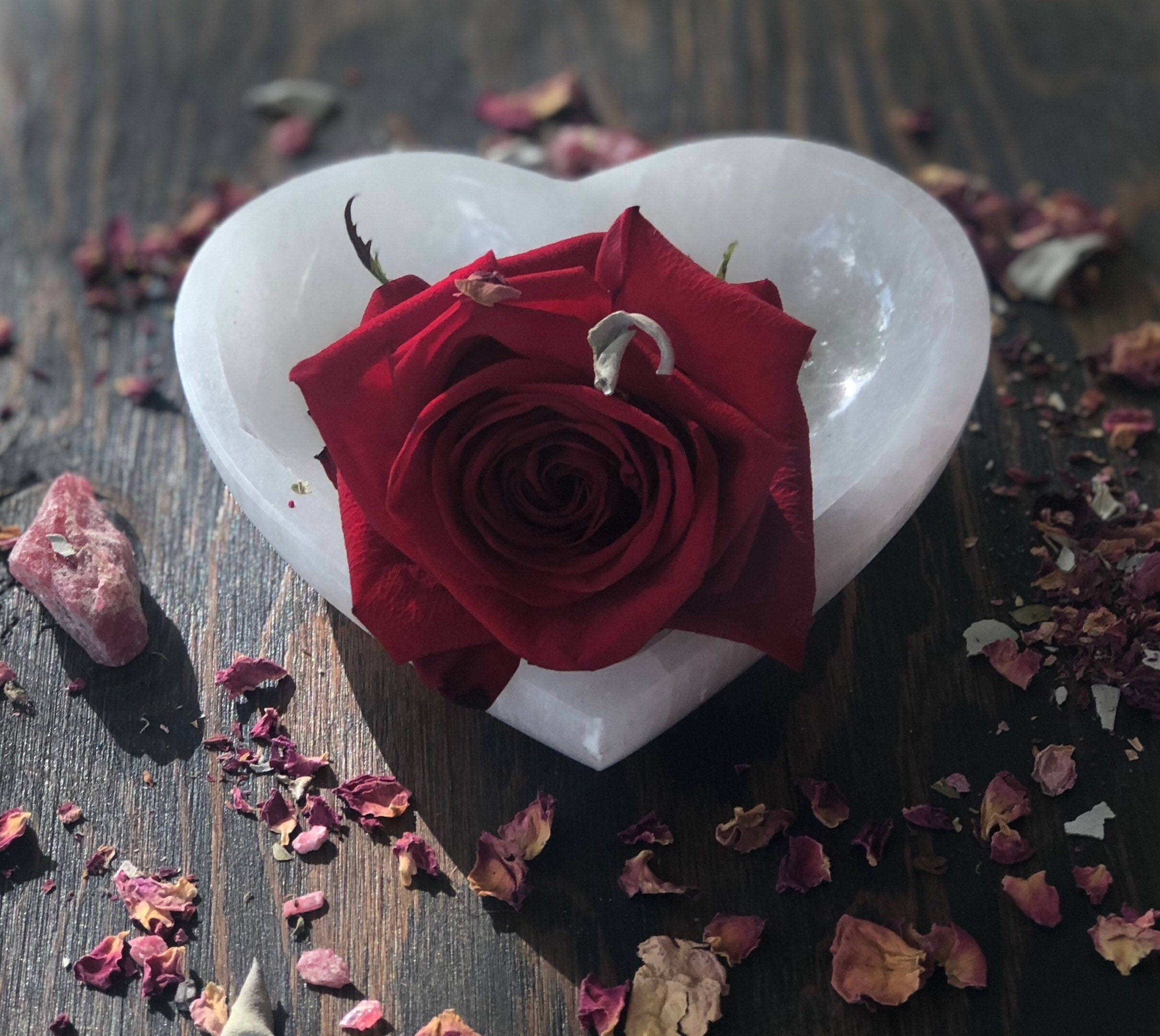 Selenite Heart Bowl, Selenite Bowl, Qty. 1