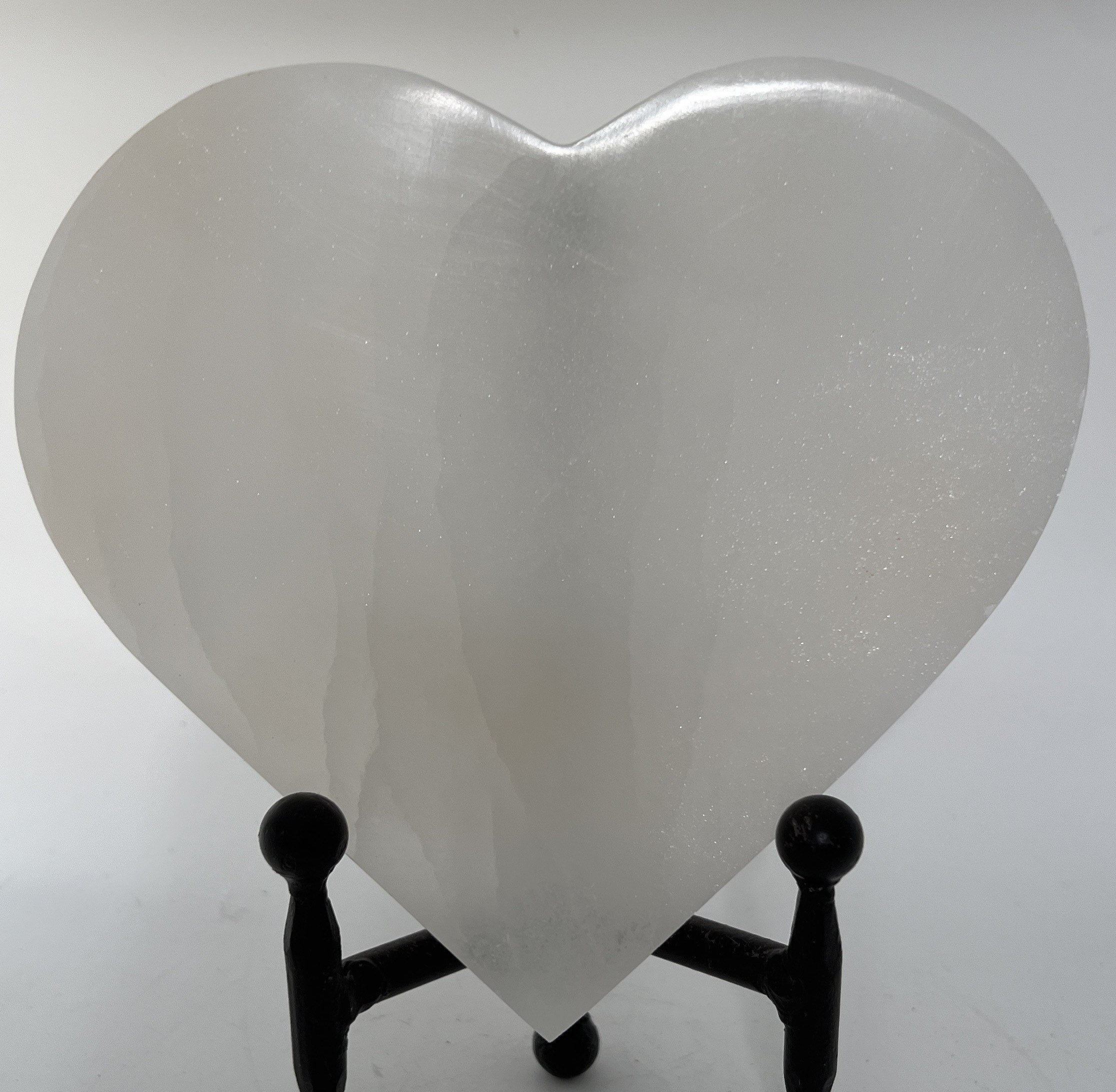 Selenite Heart Plate, A Calm Stone That Instills Deep Peace, Healing Crystal, Spiritual Stone,