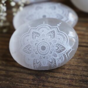 Selenite Mandala Palmstone – Calming Crystal For Aura Clearing And Mindful Rituals Selenite Mandala Palmstone – Calming Crystal For Aura Clearing And Mindful Rituals