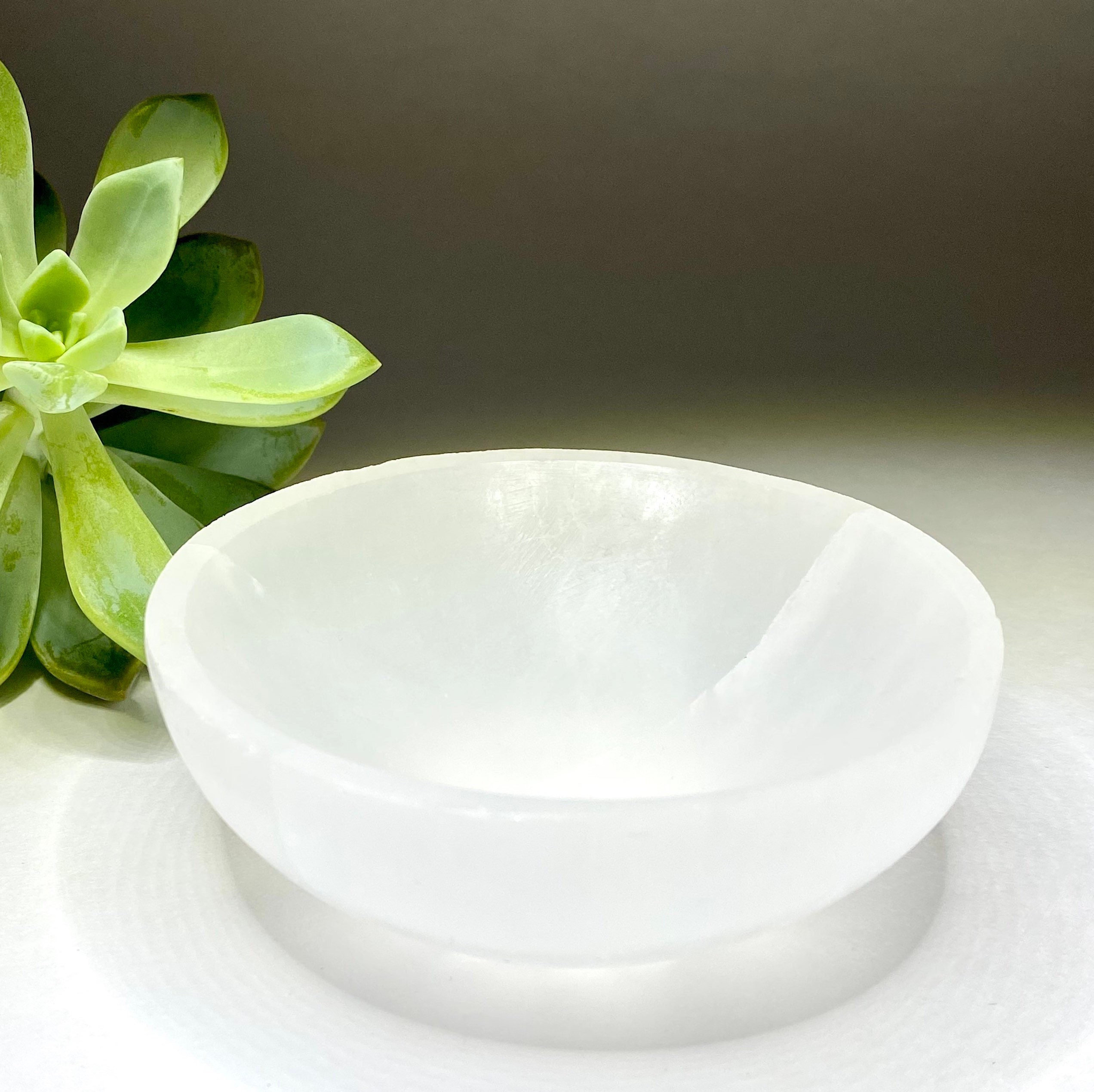 Moroccan Selenite Crystal Charging Bowl: Hand-carved White Selenite Moroccan Selenite Crystal Charging Bowl: Hand-carved White Selenite
