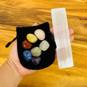 Selenite Charging Station Bar With 7 Charka Tumbled Stones And Velvet Pouch