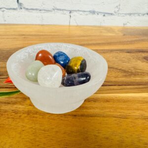Selenite Crystal Bowl With 7 Chakra Tumbled Gemstones & Velvet Pouch, 10 Cm (4 Inch)