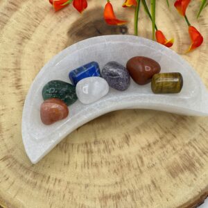 Selenite Moon Shape Bowl With 7 Chakra Tumbled Stones And Velvet Pouch, 6" (15 Cm)