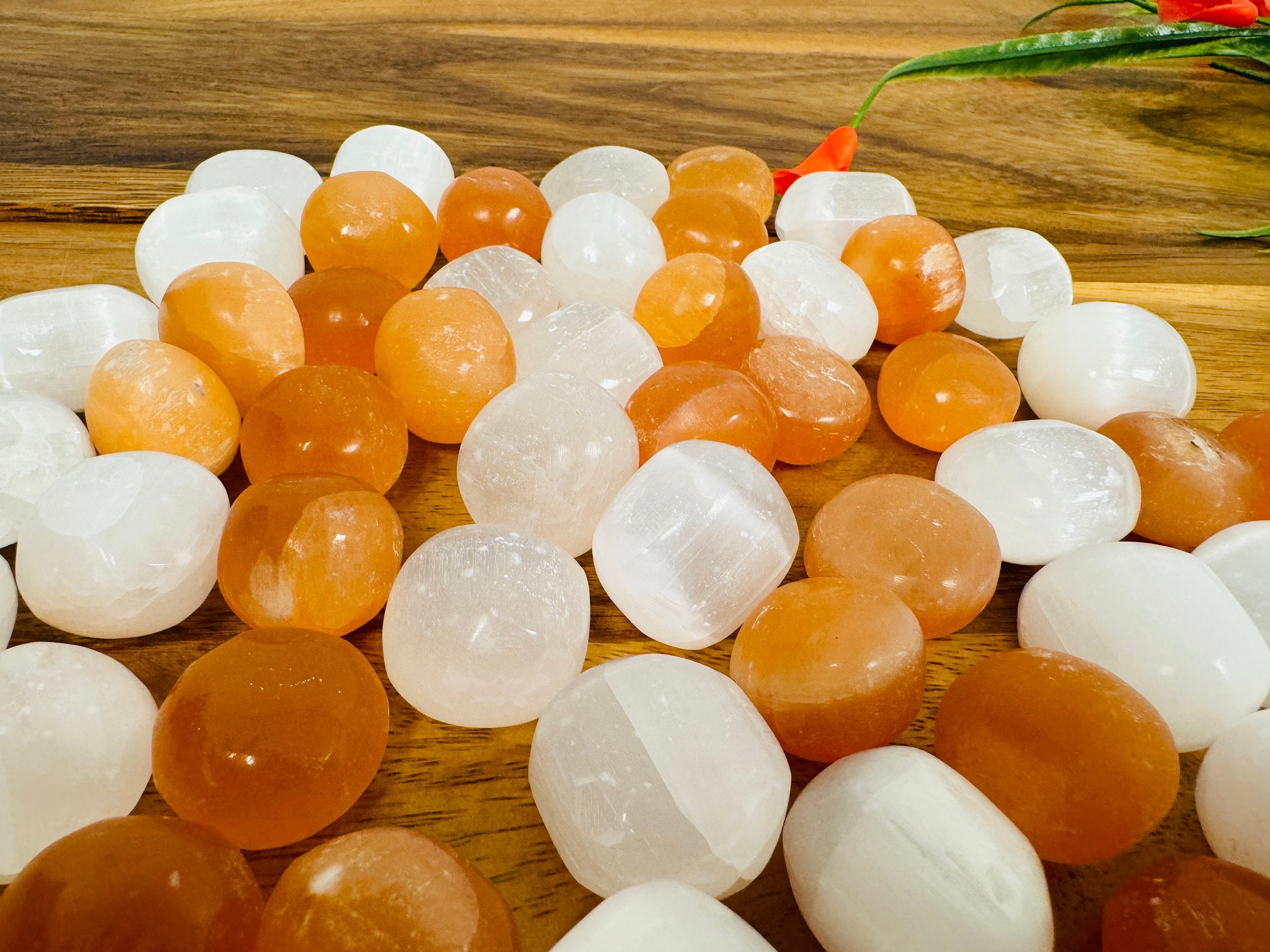 White And Orange Selenite Assorted Crystal Tumbled Stones, Polished Tumbled Gemstones White And Orange Selenite Assorted Crystal Tumbled Stones, Polished Tumbled Gemstones