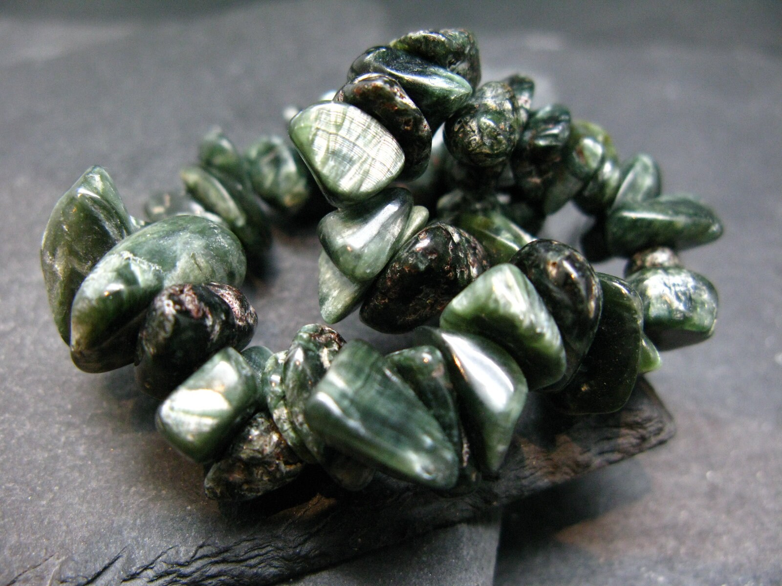 Seraphinite Clinochlore Genuine Bracelet ~ 7 Inches ~ 12mm Tumbled Beads