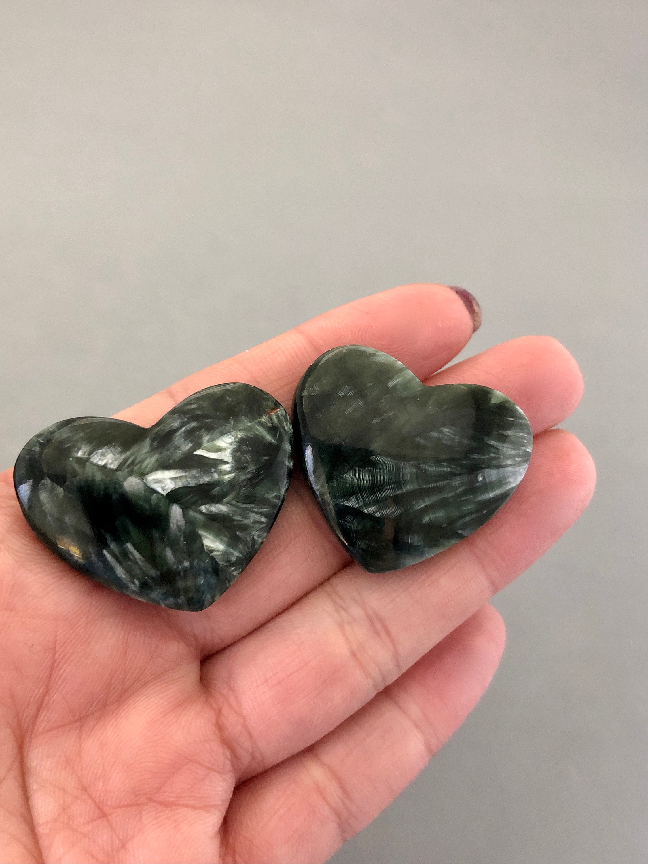 Seraphinite Crystal Heart Cabochon (1 1/4") For Connecting To Angels, Protection, Jewelry Making, Jewelry Supplies, Metaphysical Stone Heart