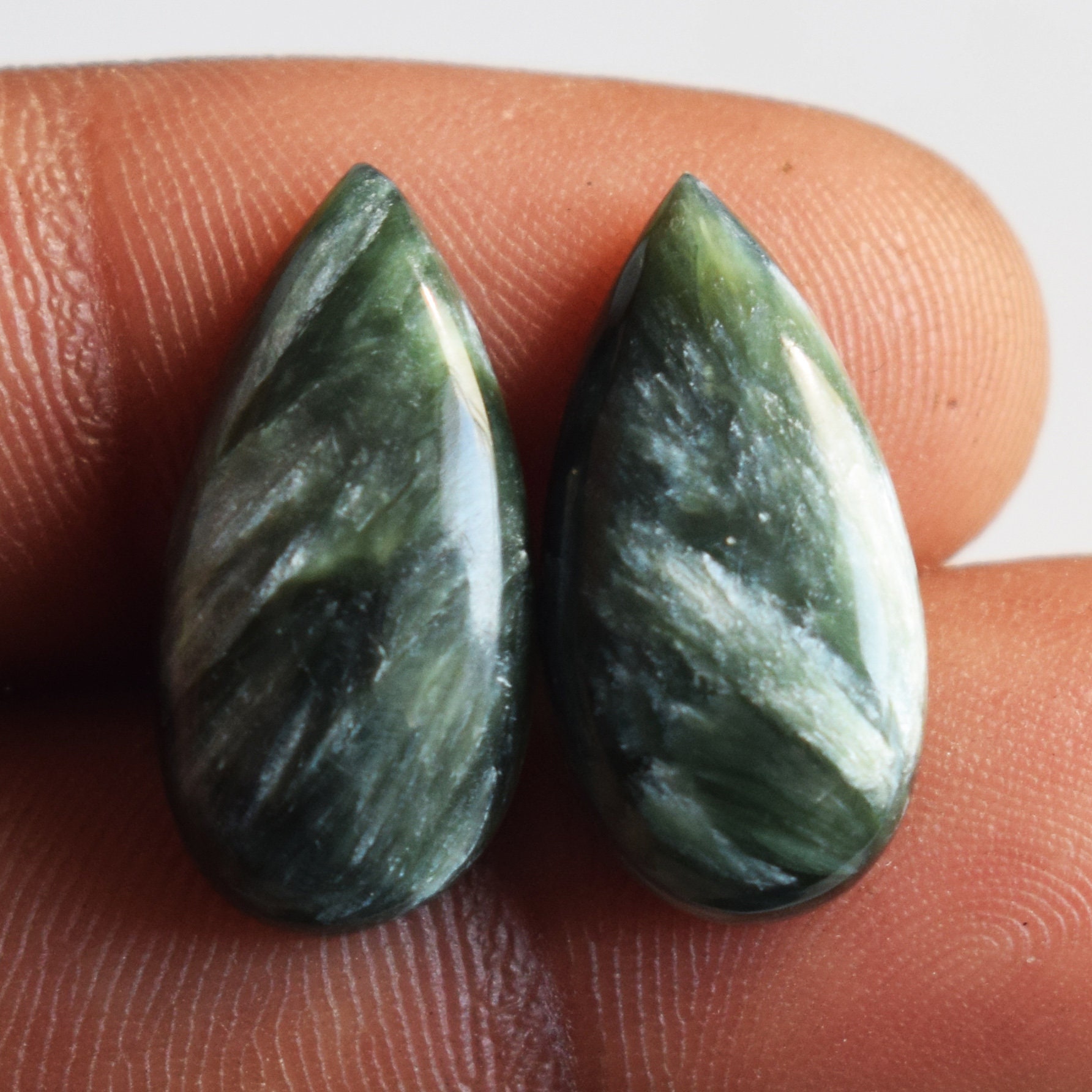 Green Seraphinite Pear Cabochon Pair, Jewelry Making (7x14 Or 12x36 Mm)