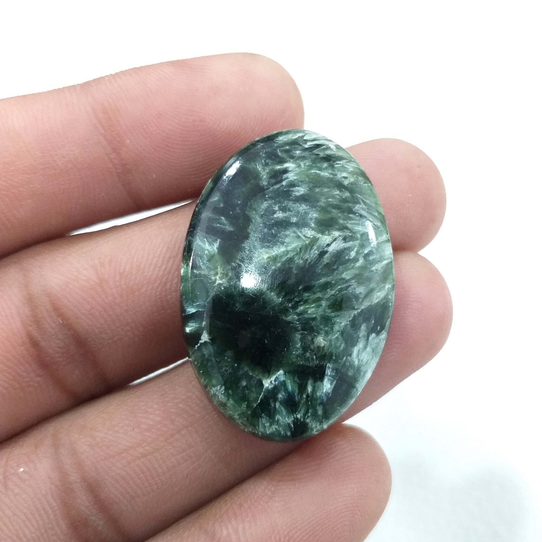 Oval Seraphinite Cabochon: Aaa Quality Gemstone (35x24x6 Mm)