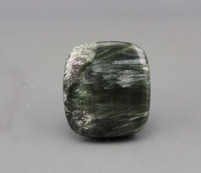 Russian Seraphinite Cabochon Russian Seraphinite Cabochon