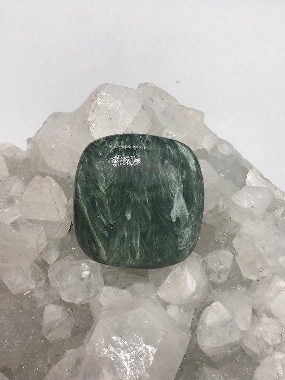 Square Seraphinite Cabochon-47.40ct