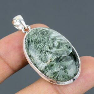 Handmade Seraphinite Pendant: 925 Sterling Silver Oval Gemstone