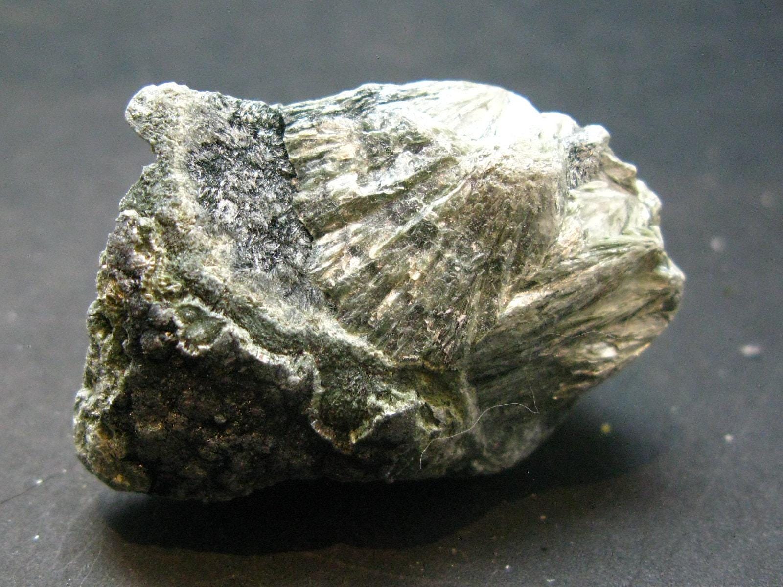 Rare Raw Polished Seraphinite Clinochlore Angels Wings Piece From Russia - 1.7"