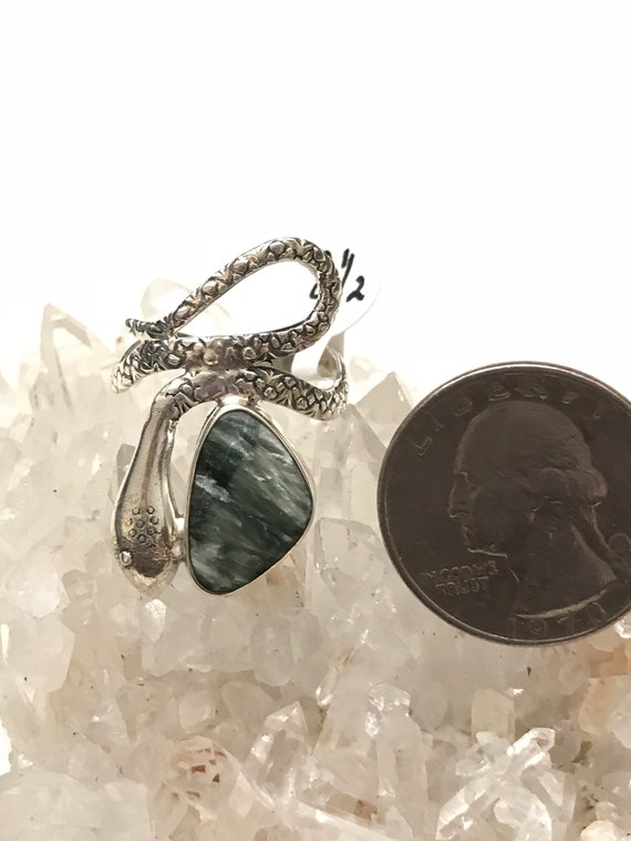 Seraphinite Snake Ring, Size 8 1/2