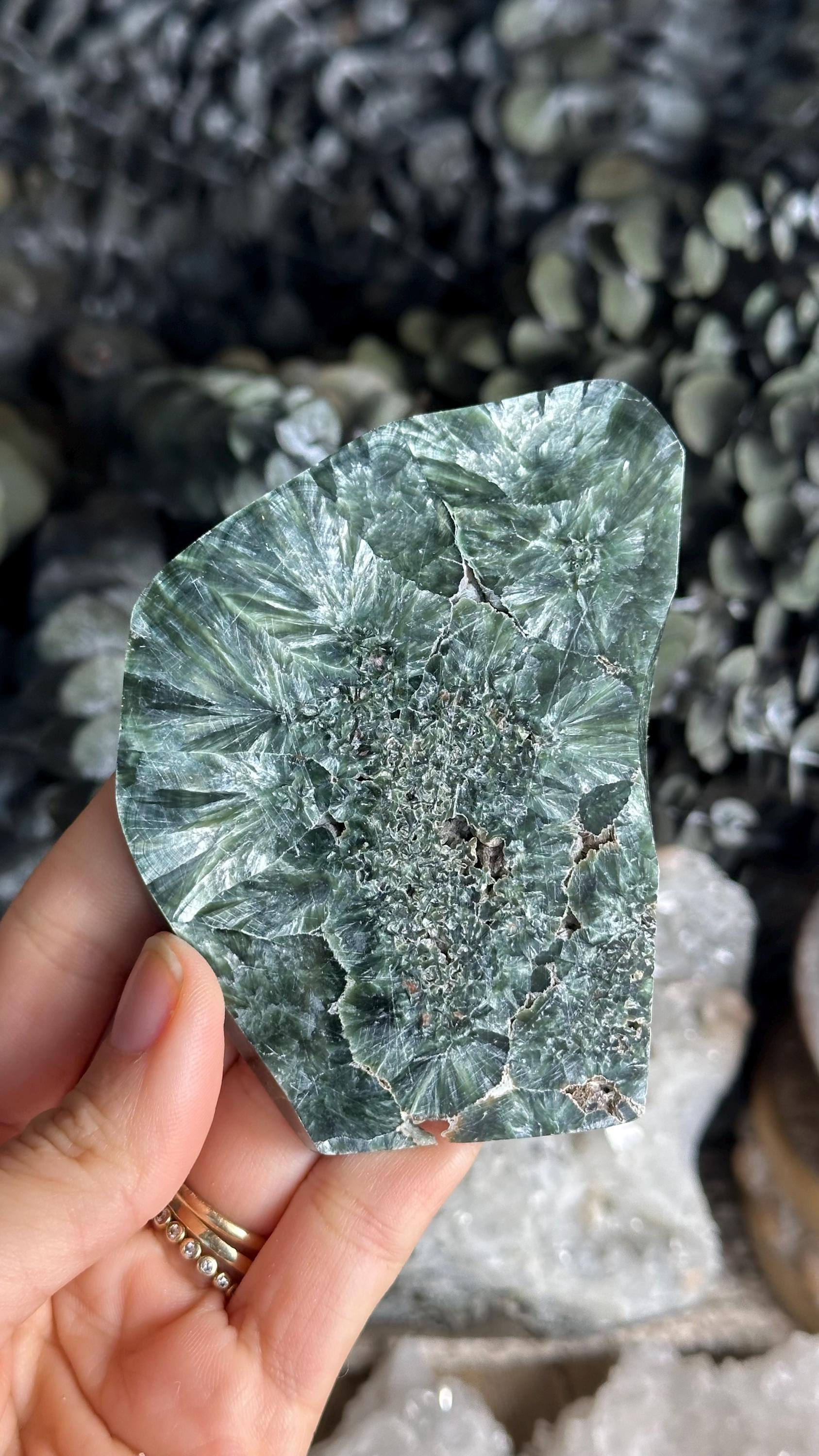Seraphinite Half Polished Slab, Charging Plate
