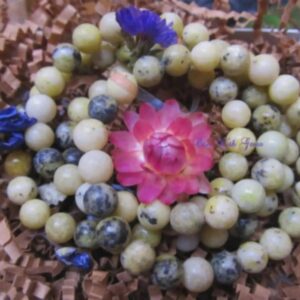 Serpentine Bracelet, Crown Chakra Healing Crystal Jewelry, 8mm, Intuitively Chosen