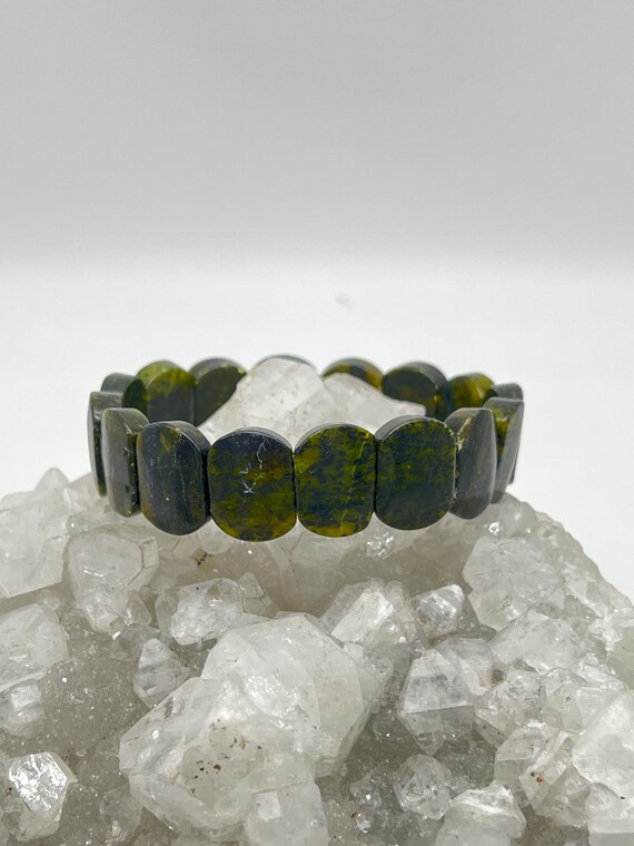Serpentine Stretch Bracelet