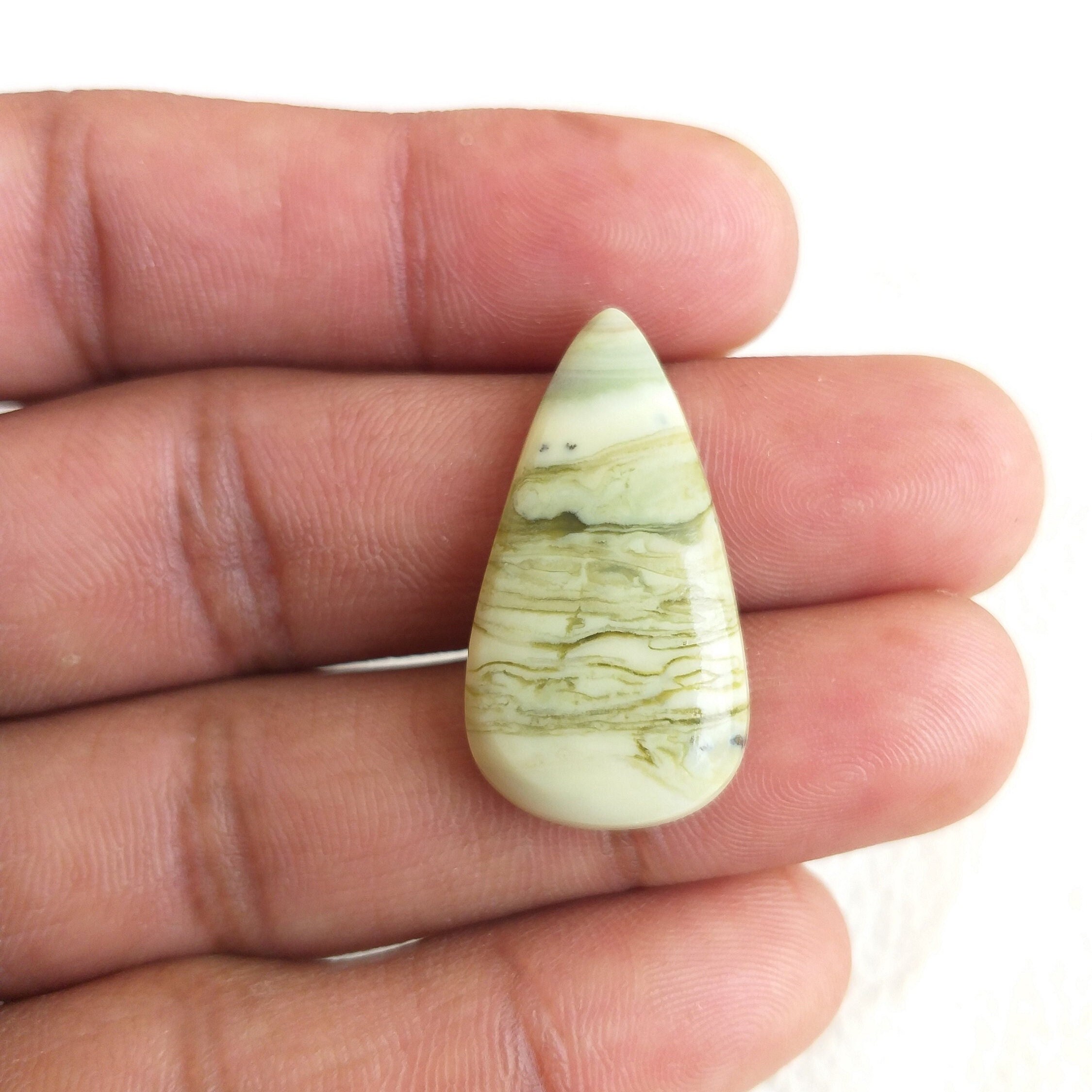 Pear Serpentine Cabochon: 19.5 Carat Gemstone Pendant (30x16x5 Mm)