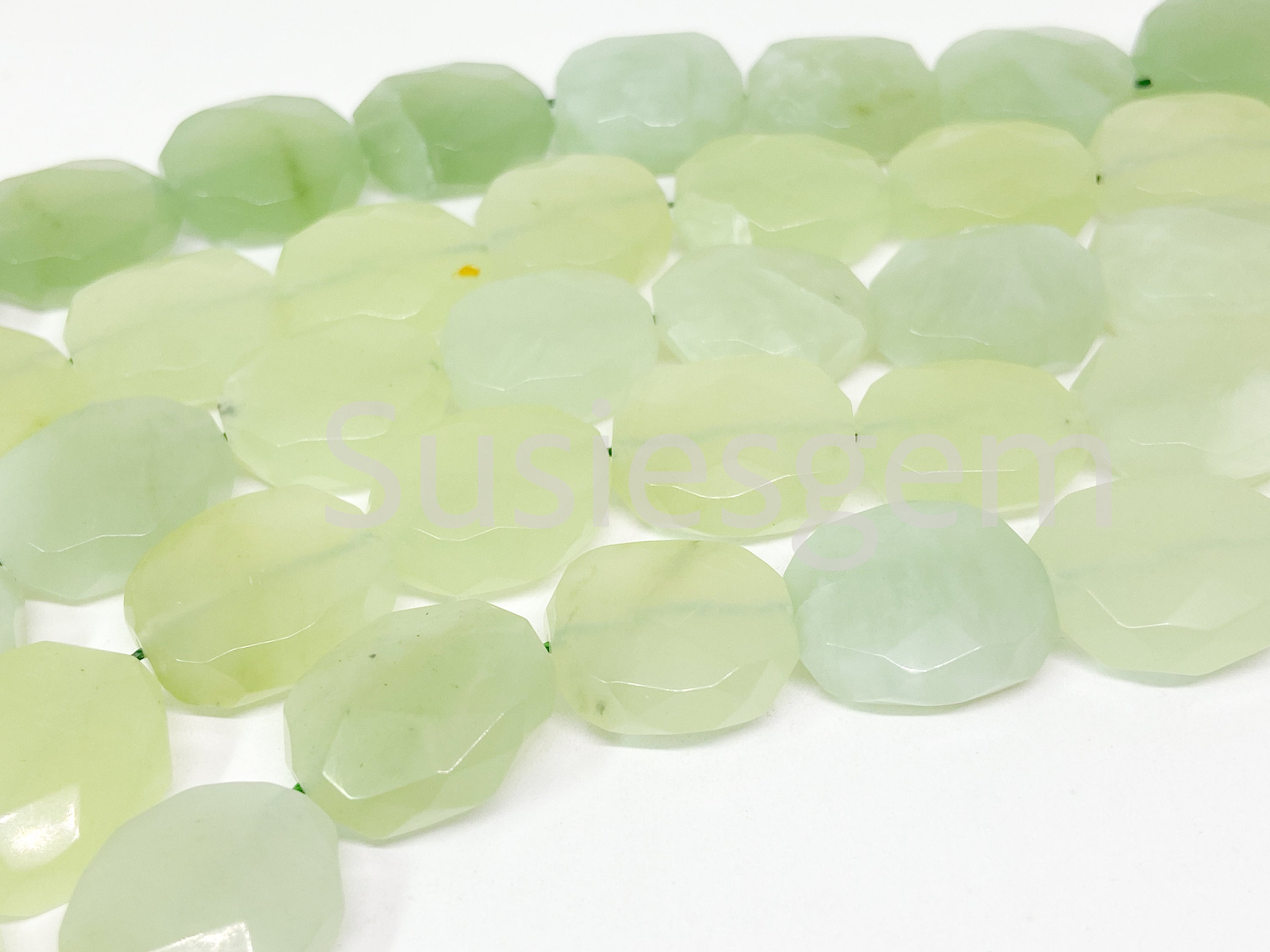 New Jade Faceted Nuggets. Light Green Loose Stone 16x18mm.natural Serpentine Healing Stone 15.5''