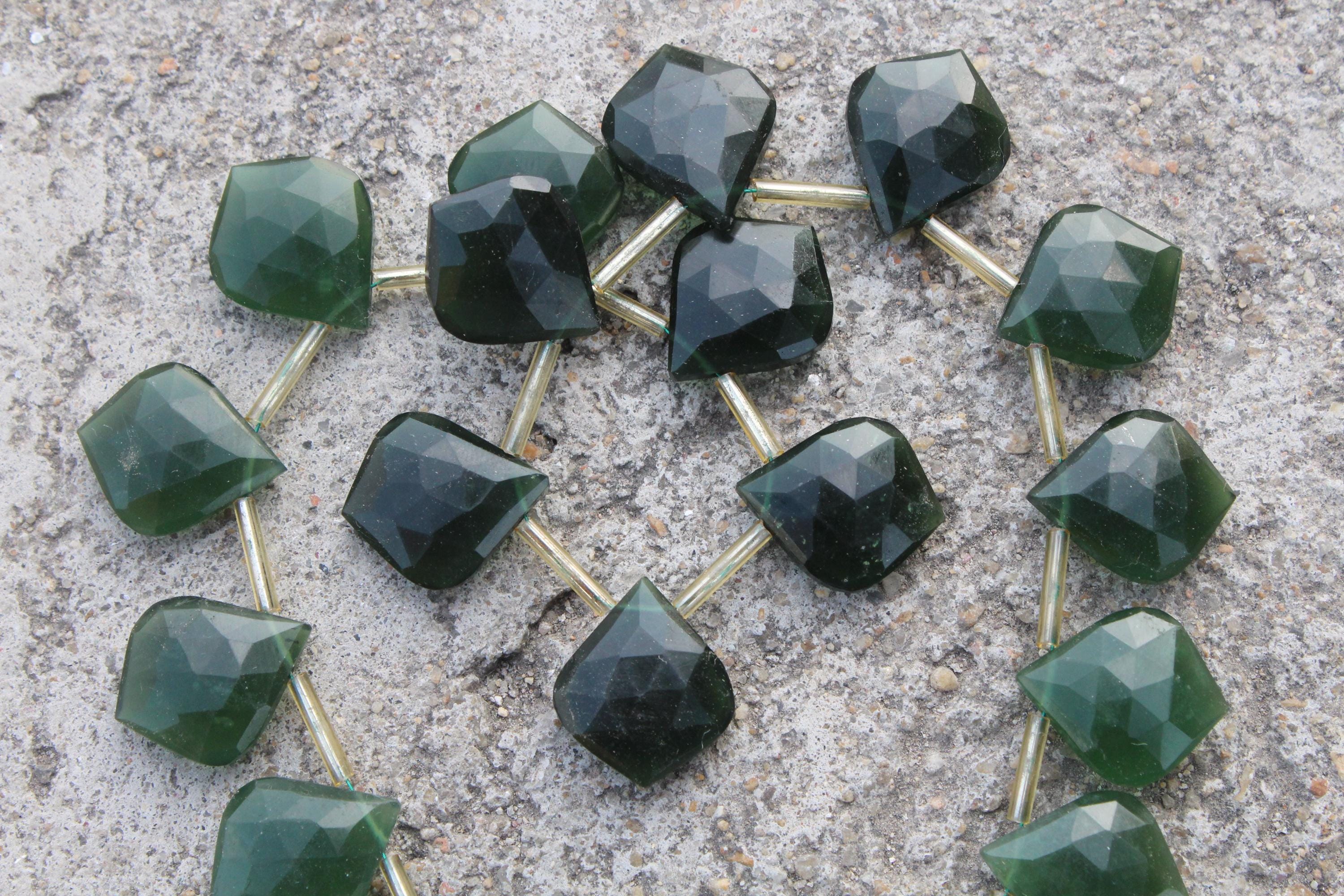 Natural Serpentine Gemstone Faceted Briolette Beads | 10 Piece Leaf-shaped | Size—15x18 Mm | Jewelry Setting [b146]