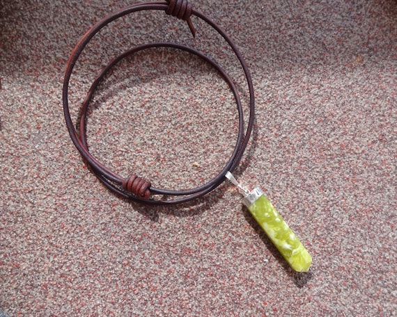 Green Lime Serpentine Crystal Adjustable Leather Cord Choker Necklace, Crystal Stone Pendant, Calming Healing Stones Gift