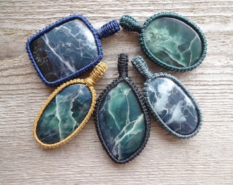 Green Ophite Serpentine Macrame Pendant Necklace, Rare Stones And Minerals, Healing Gemstone Pendants, Gift For Her Him, Wife, Husband