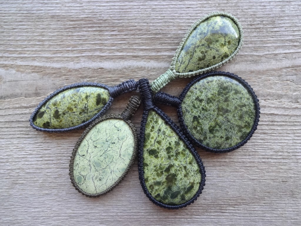 Large Green Serpentine Pendant Necklace / Calming Healing Stone