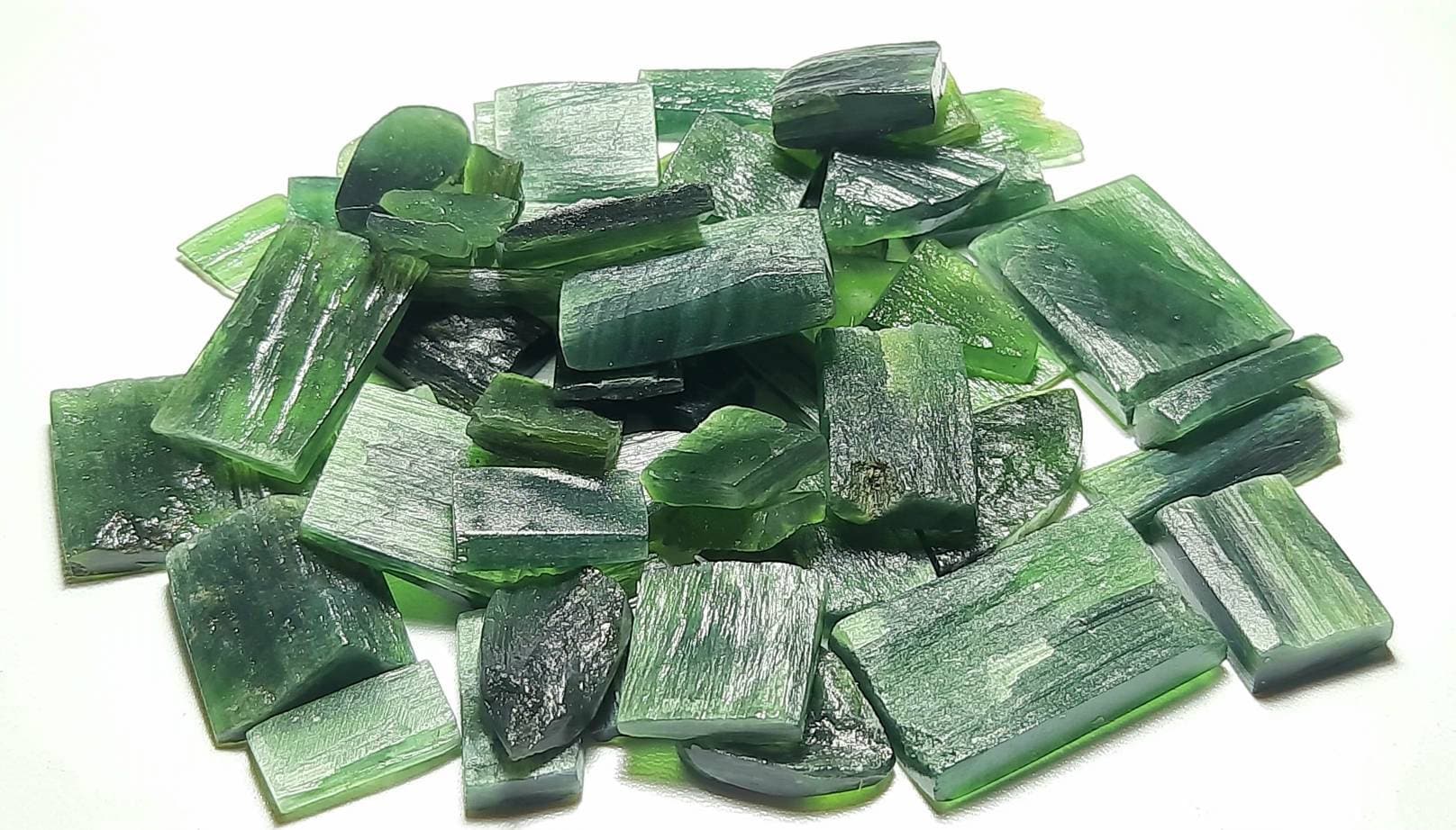 Serpentine Druzy Rough Gemstone,serpentine Raw Material,serpentine Specimens,serpentine Slab,serpentine Slices,serpentine Unpolished Druzy.