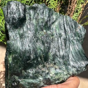 Natural Serpentine Raw Serpentine Rough Chakra Base Specimen rough Crystal Healing Stone Meditation Serpentine Raw for collection 11000 care Natural Serpentine Raw Serpentine Rough Chakra Base Specimen rough Crystal Healing Stone Meditation Serpentine Raw for collection 11000 care