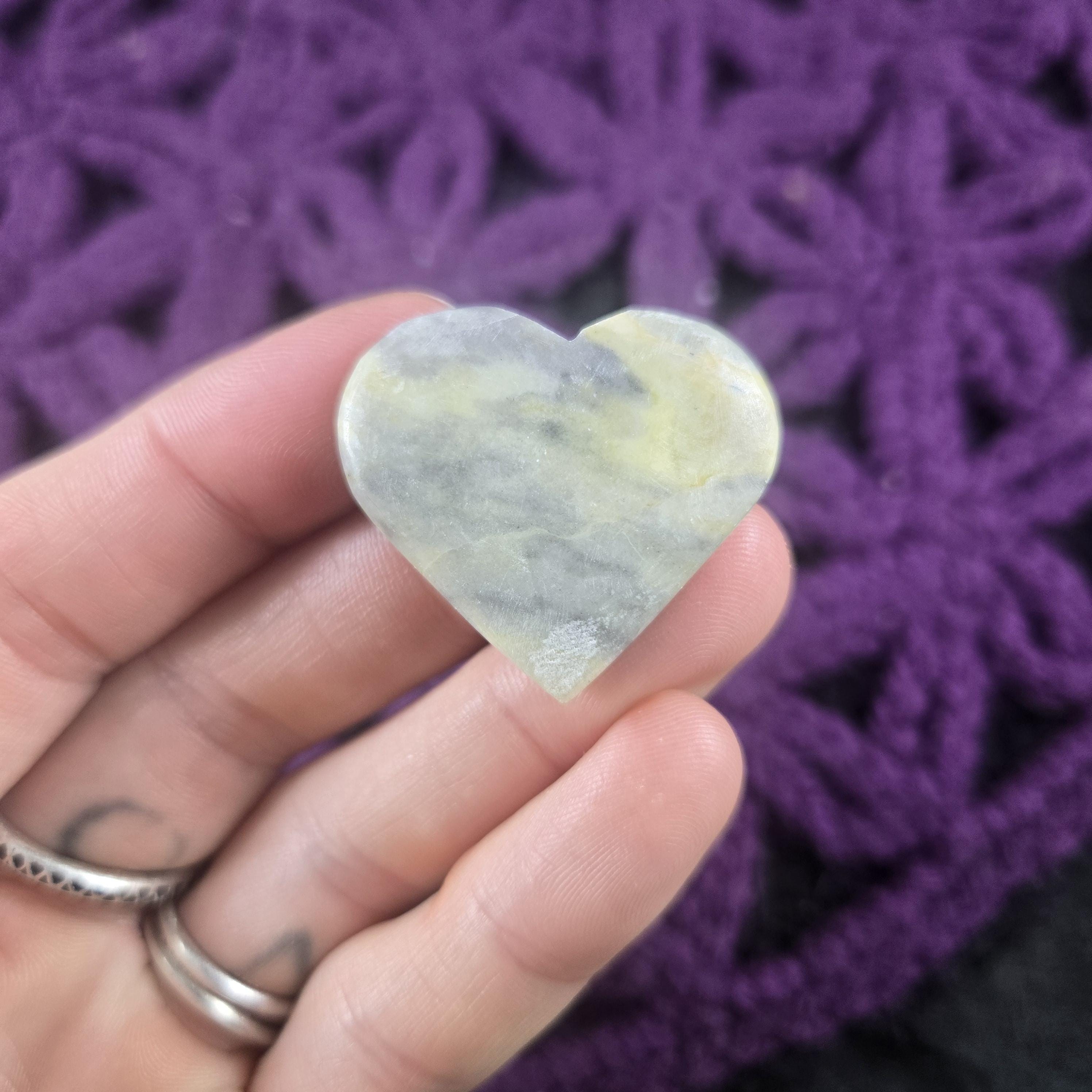 Infinite Serpentine Pocket Heart Light Green Stone Crystal Polished Love Heart Shaped Pale Green Grey Infinite Serpentine Pocket Heart Light Green Stone Crystal Polished Love Heart Shaped Pale Green Grey