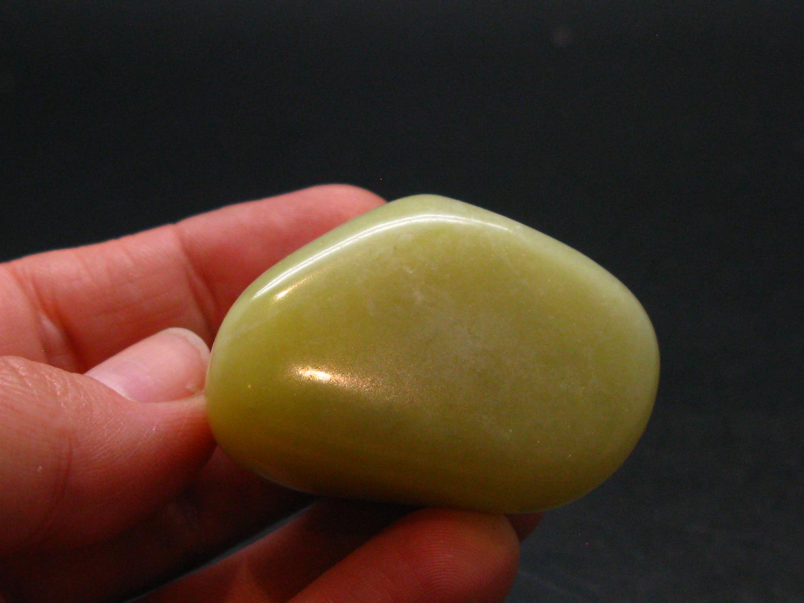 Healerite Serpentine Tumbled Piece From Usa - 1.5"