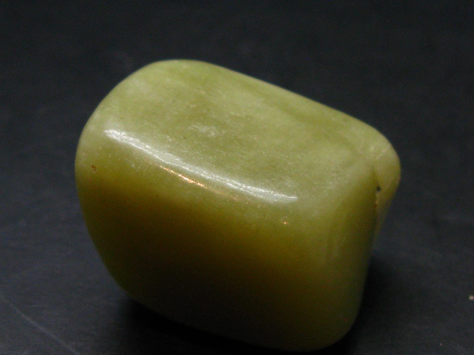 Healerite Serpentine Tumbled Piece From Usa - 1.4" Healerite Serpentine Tumbled Piece From Usa - 1.4"