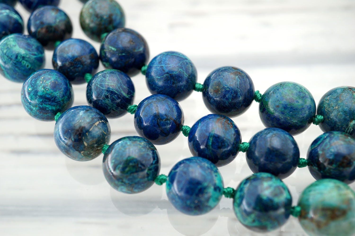 Shattuckite Round Beads 12-13.5mm (etb01147) Rare/unique Jewelry/vintage Jewelry/gemstone Necklace Shattuckite Round Beads 12-13.5mm (etb01147) Rare/unique Jewelry/vintage Jewelry/gemstone Necklace