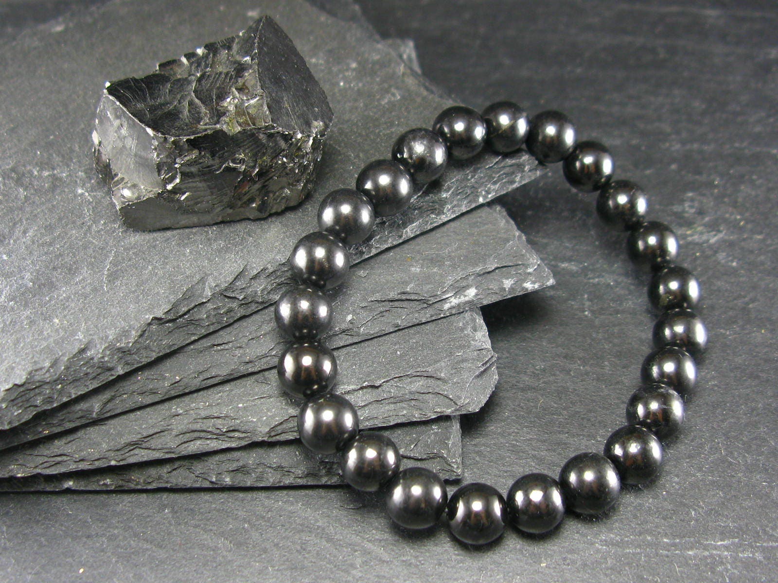 Shungite Genuine Bracelet ~ 7 Inches ~ 8mm Round Beads