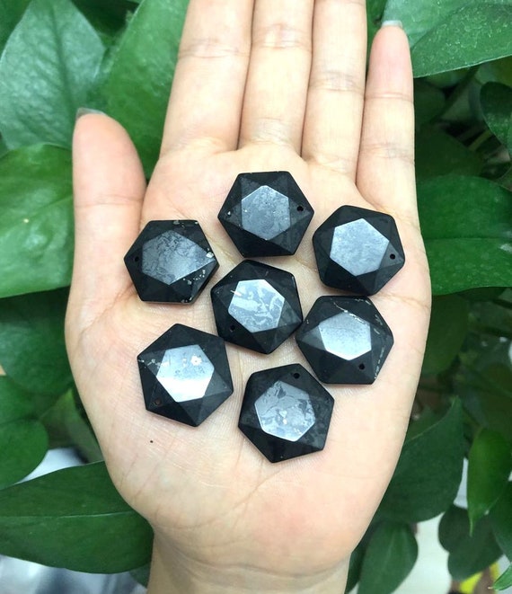 Shungite Pendant Anti Radiation, Emf Protection Energy Stone Grade Aaa 20mm Faceted Hexagon Beads (80007894-a276)