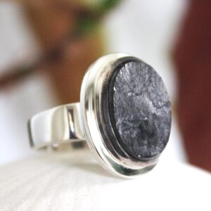 925 Silver Shungite Ring: Natural Stone, Unisex Size 8 925 Silver Shungite Ring: Natural Stone, Unisex Size 8