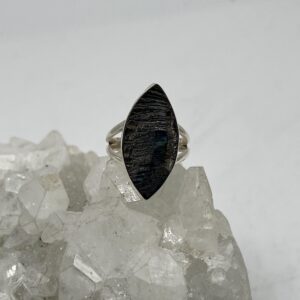 Black Shungite Ring, Size 7 1/2 Black Shungite Ring, Size 7 1/2