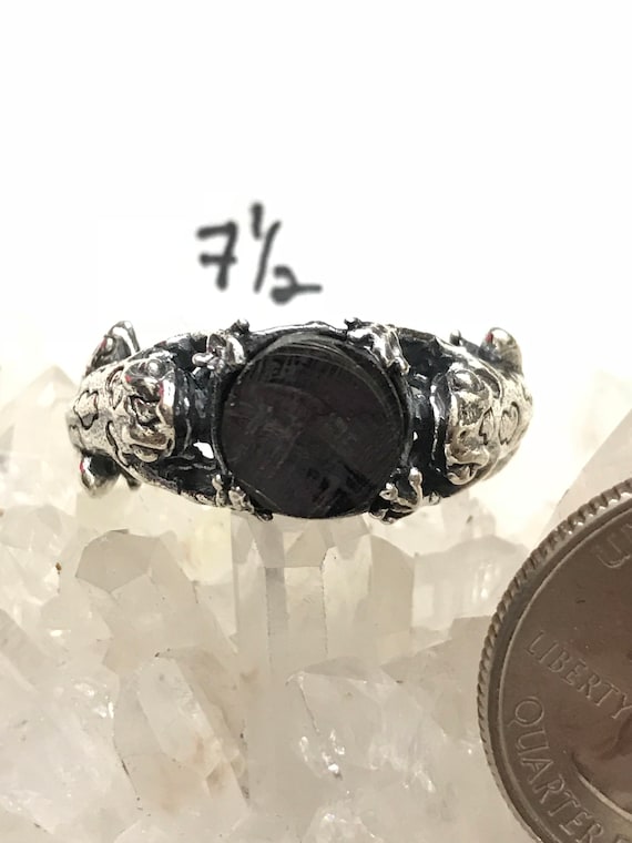 Frog Shungite Ring, Size 7 1/2