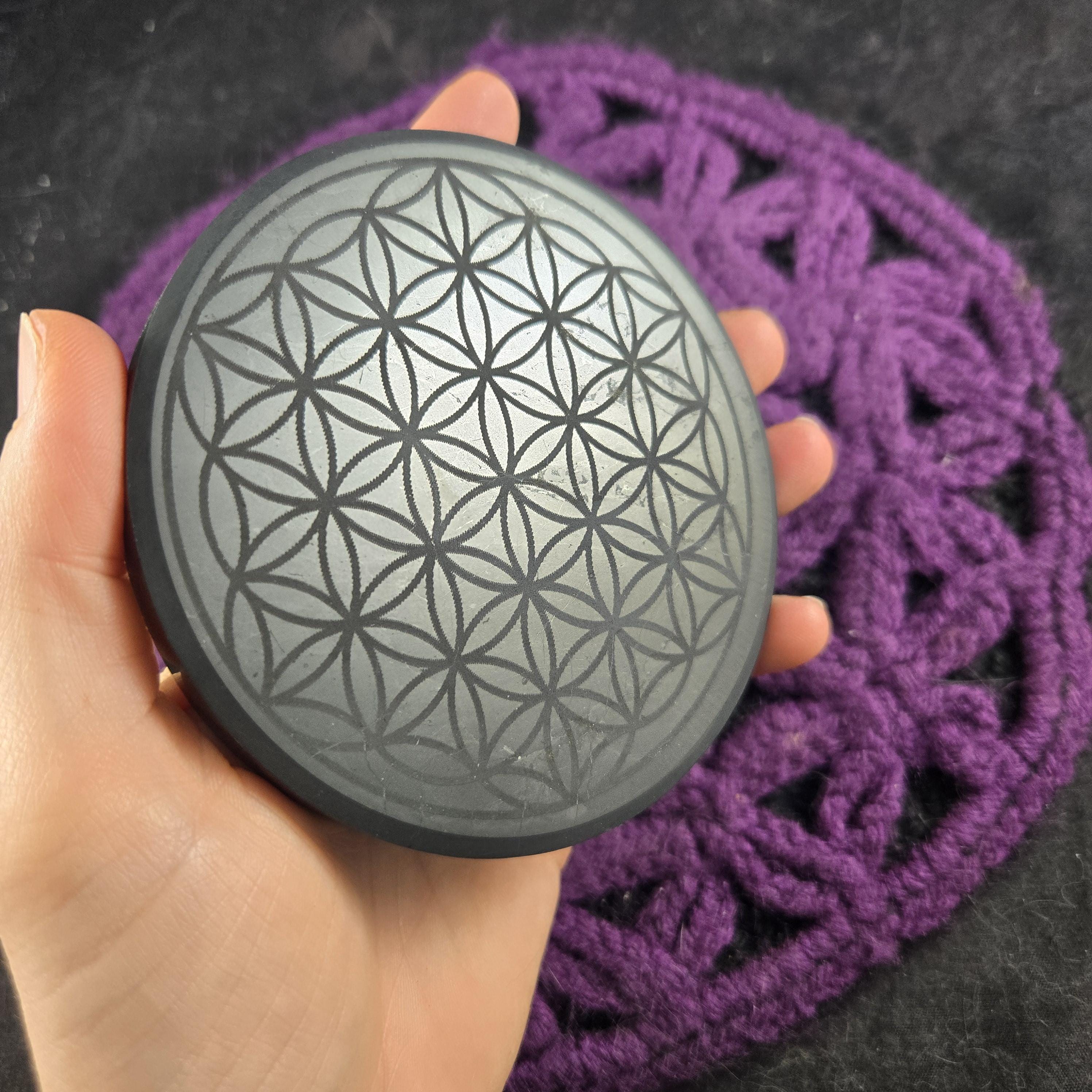 Etched Shungite Circle Flower Of Life Etching Slab Polished Crystals Charging Plate Black Moonchild Starseed Circular Round Disc
